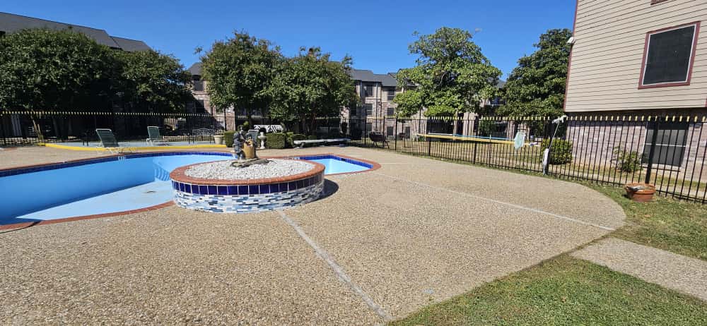 WhatsApp Image 2025-10-09 at 10.24.03 PM (1)